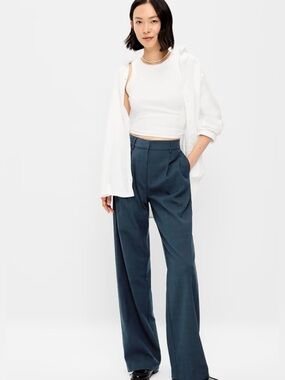 NWT-Old Navy Taylor Wide-Leg Trouser, Size 4
